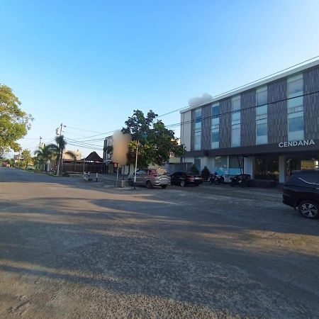 Hotel Cendana Coliving Solo Baru Extérieur photo