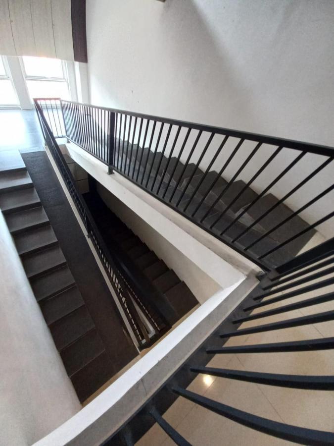 Hotel Cendana Coliving Solo Baru Extérieur photo